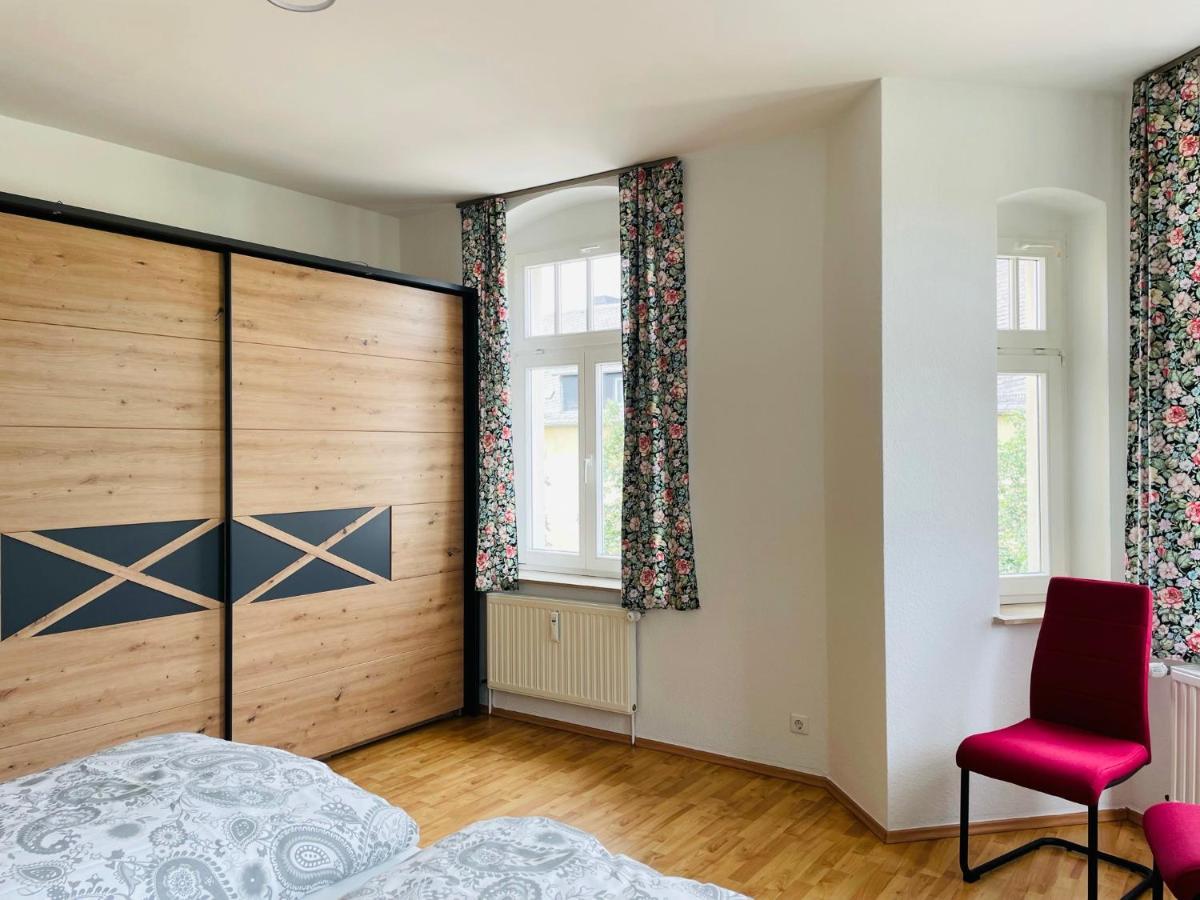 "Glueck Auf" Lichtdurchflutete Schicke Ferienwohnung In ツウィッカウ エクステリア 写真